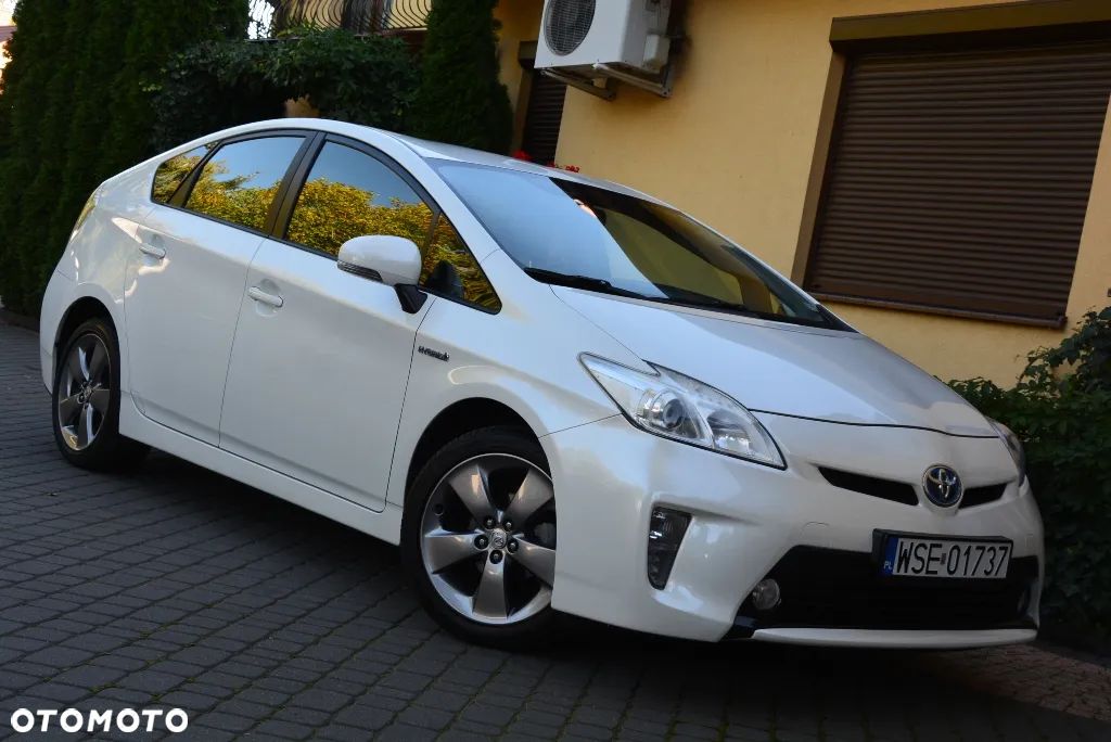 Toyota Prius (Hybrid) Comfort - 1