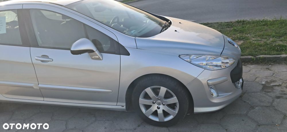 Peugeot 308 - 5
