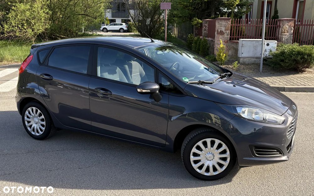 Ford Fiesta 1.25 Titanium EU5 - 12