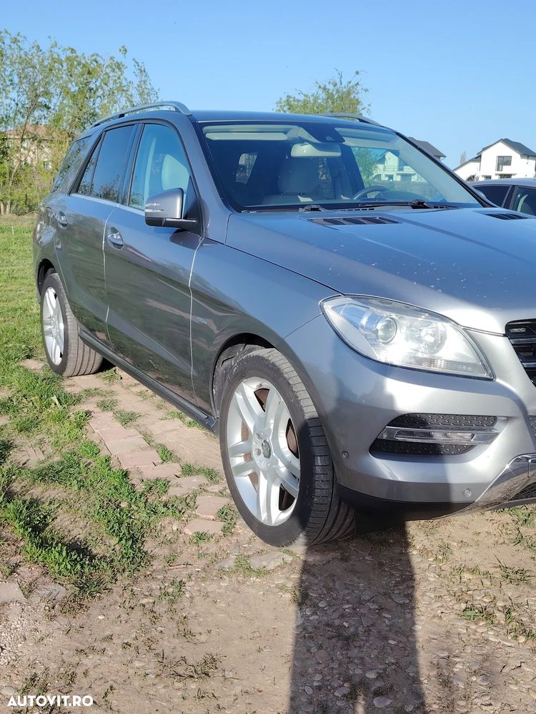 Mercedes-Benz ML 250 BlueTEC 4MATIC Aut - 3