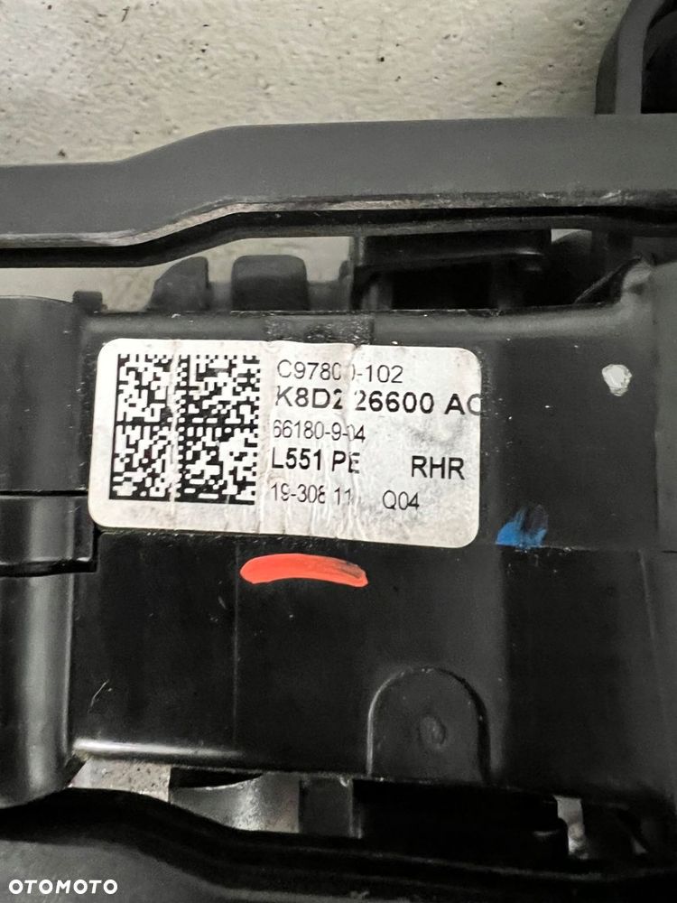 RANGE ROVER EVOQUE L551 KLAMKA DRZWI PRAWY TYŁ - 6