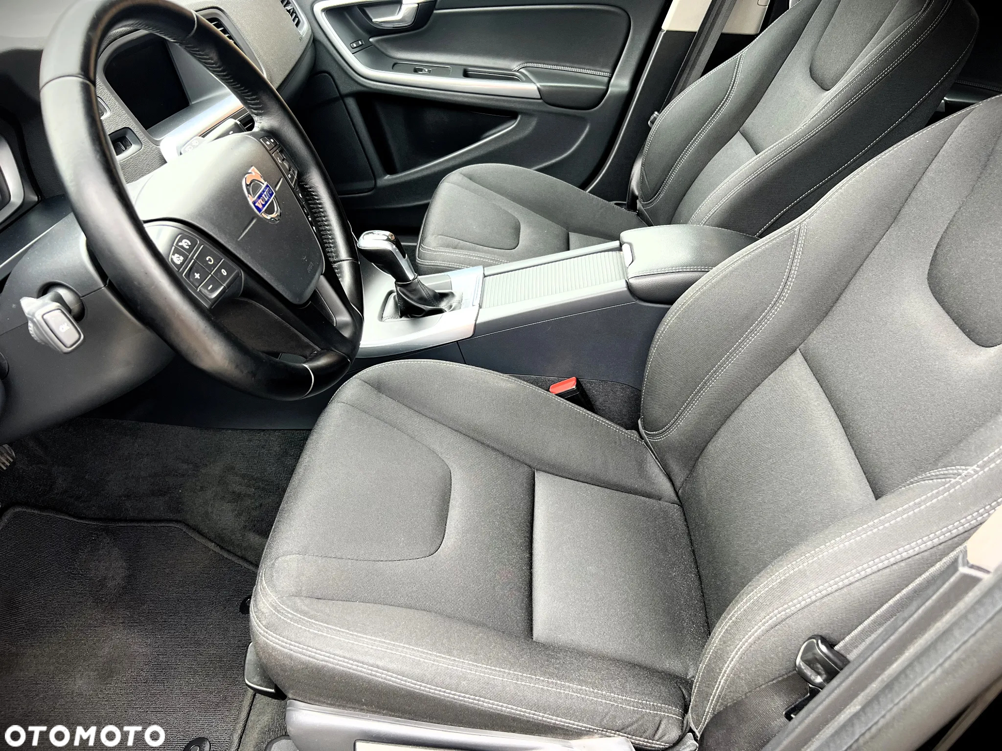 Volvo V60 T3 - 10