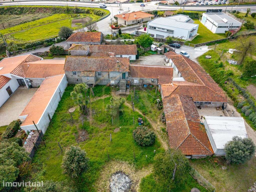 Quinta com Potencial de Expansão | Lordelo - Guimarães - Grande imagem: 2/44