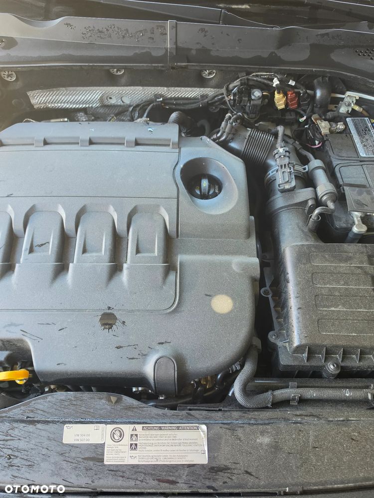 Volkswagen Golf 1.6 TDI SCR IQ.DRIVE - 11
