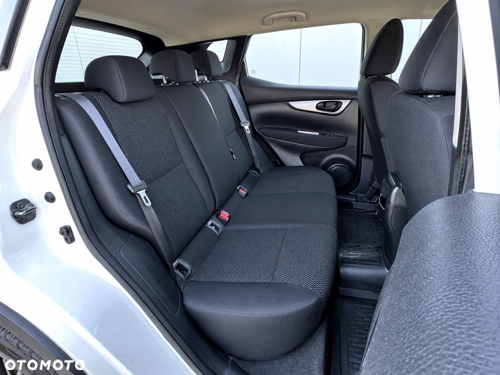 Nissan Qashqai - 15
