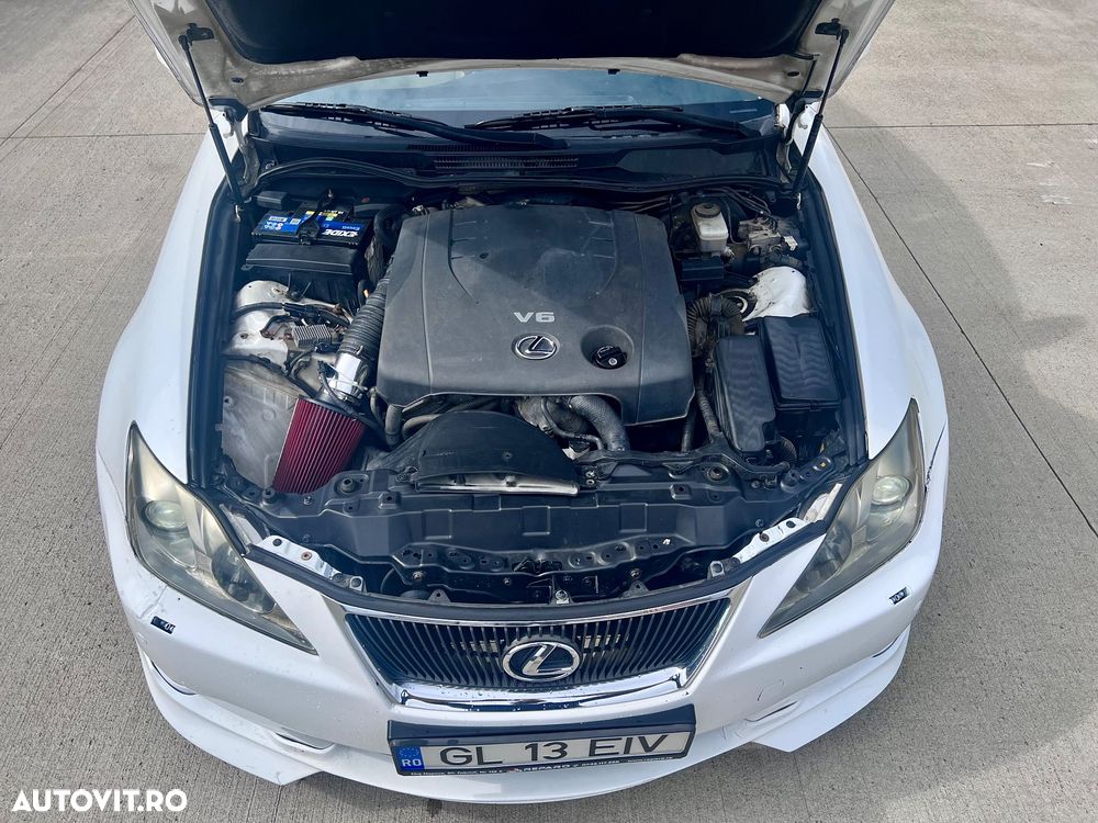 Lexus Seria IS 250 2.5 V6 Aut Executive - 6