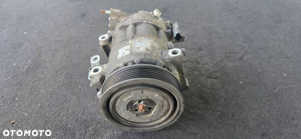Sprężarka klimatyzacji pompa 447190-8122 Peugeot 308 Citroen VTI - 2