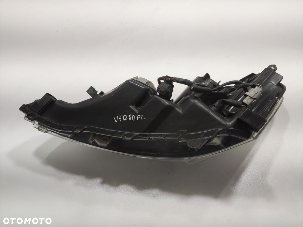 LAMPA PRAWA PRZÓD PRZEDNIA TOYOTA VERSO LIFT 2014-2019 81130-0F161 EUROPA - 9
