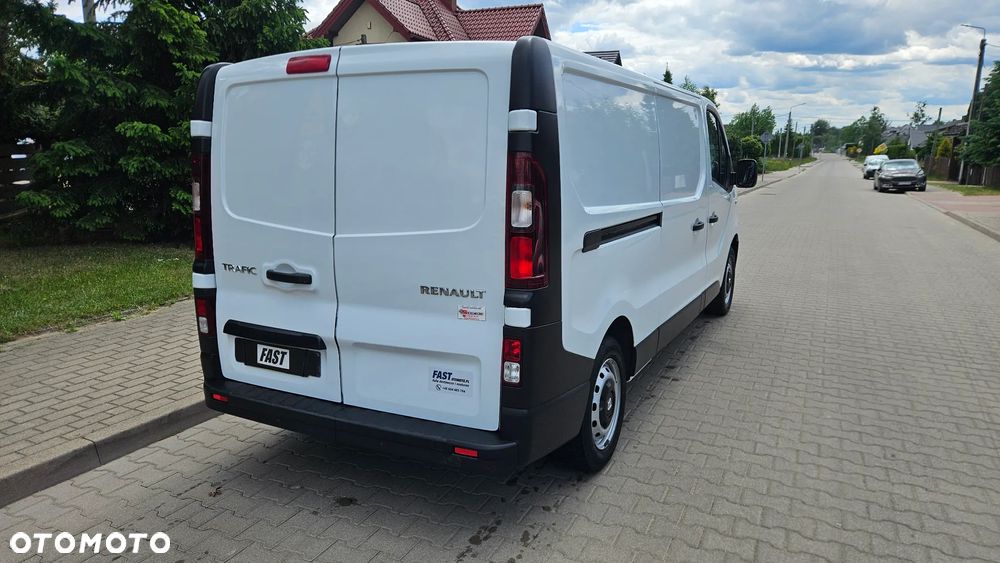 Renault TRAFIC - 5