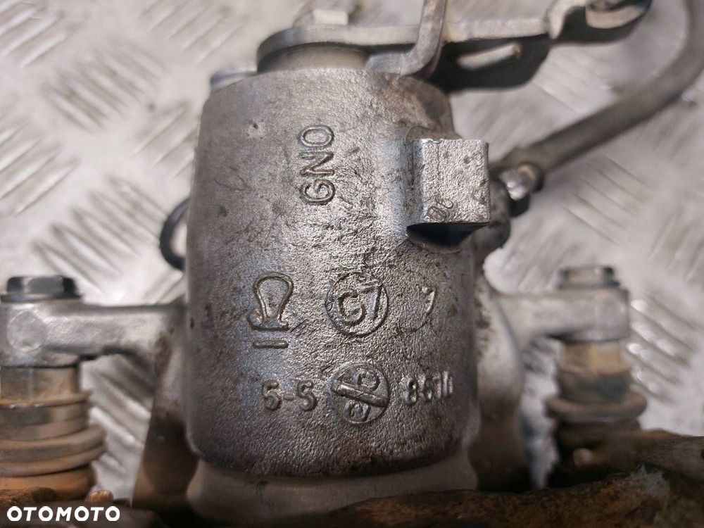 TARCZE HAMULCOWE TYŁ + KLOCKI + ZACISKI  VOLKSWAGEN TOURAN I 254MM - 9