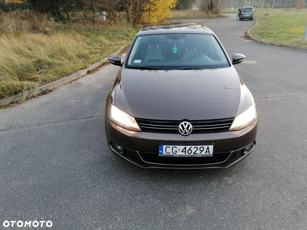 Volkswagen Jetta 1.4 TSI Highline - 7