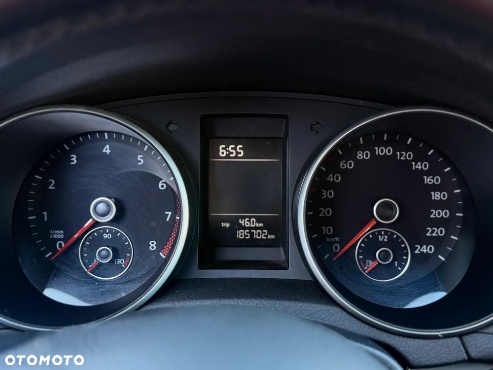 Volkswagen Golf - 9