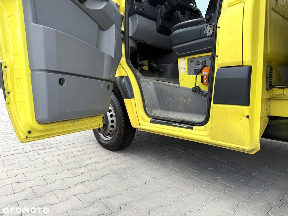 Mercedes-Benz Sprinter 516 - 34