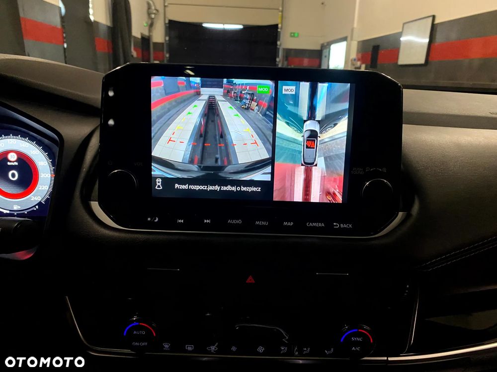 Nissan Qashqai 1.3 DIG-T Tekna - 16