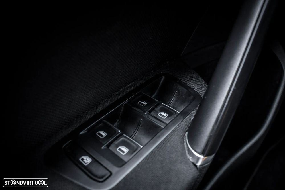 VW Golf 2.0 TSi GTi DSG - 20