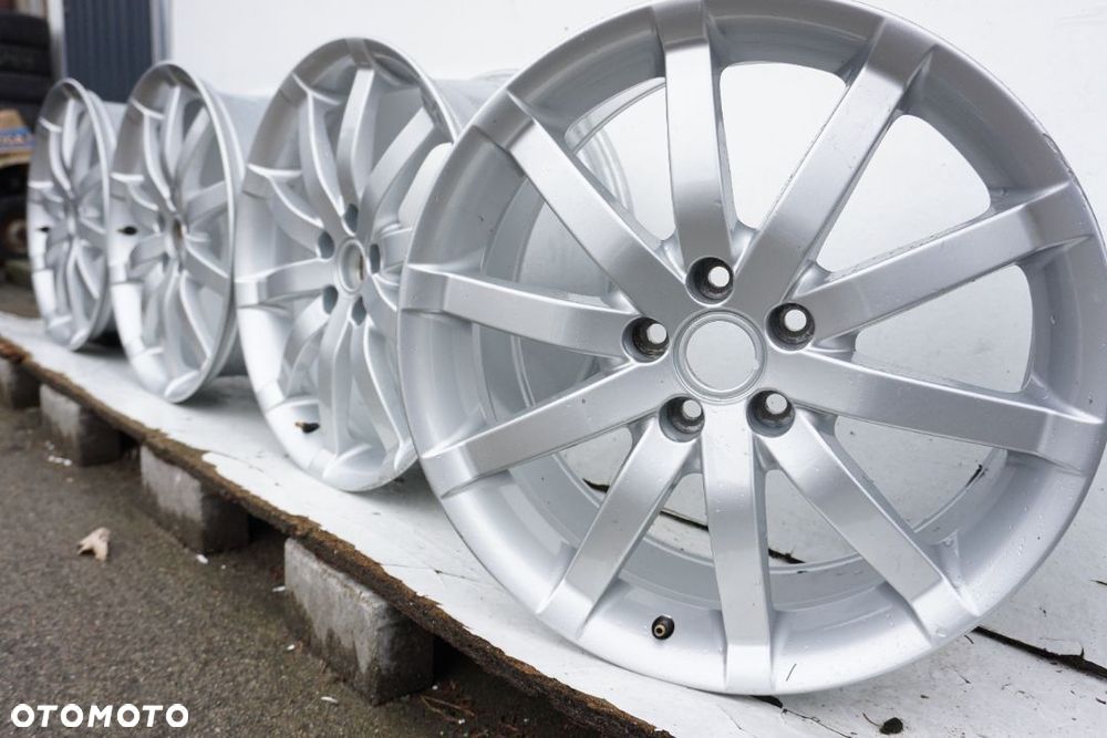 Aston Martin 5x114,3 19 8,5J et50,3 9,5J et62,5 - 2