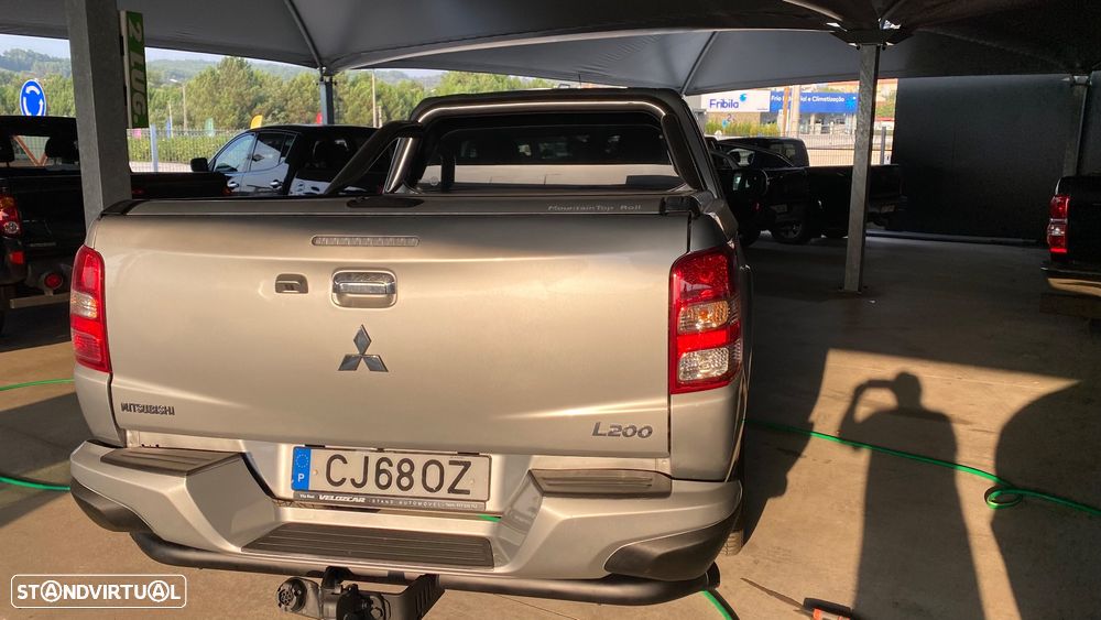Mitsubishi L200 Pick Up 4x4 S&S Club Cab Diamant Edition - 6