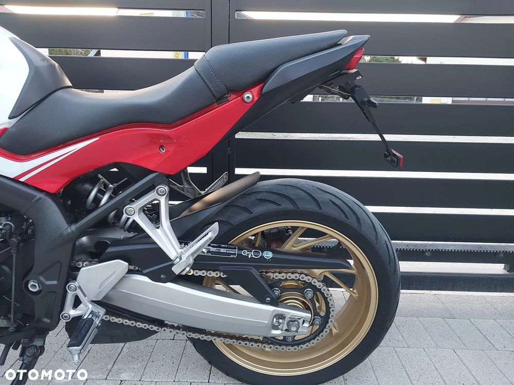 Honda CB - 9