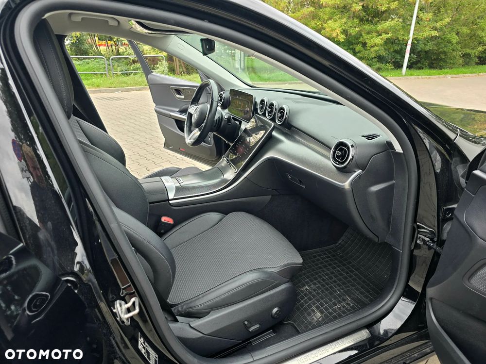Mercedes-Benz Klasa C 220 d 9G-TRONIC - 21