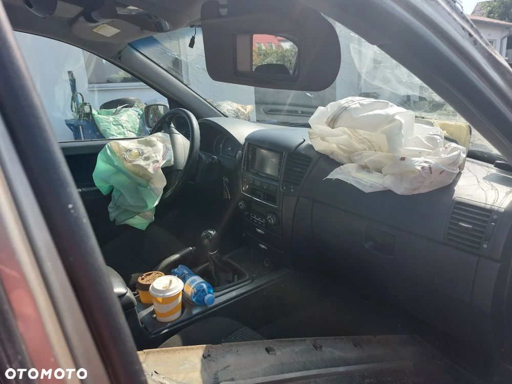 KIA Sorento 2,5 d 2008 2004 na części fotel lusterko drzwi szyby lampa maska klapa zamek panel koła felgi - 7