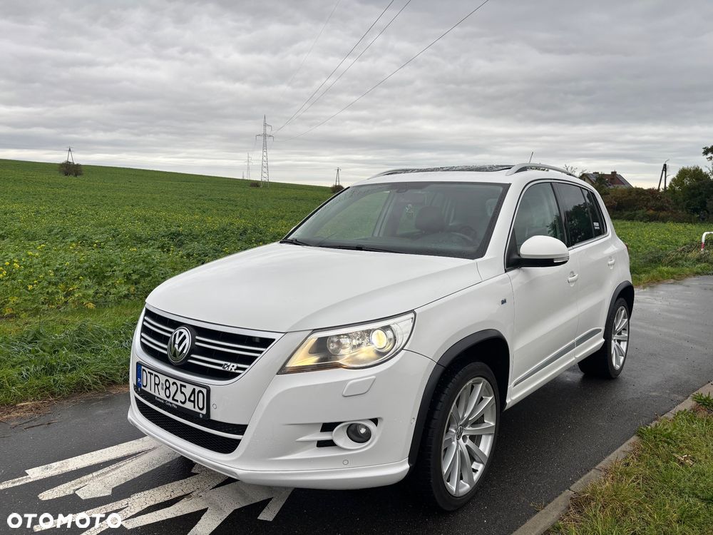 Volkswagen Tiguan - 1