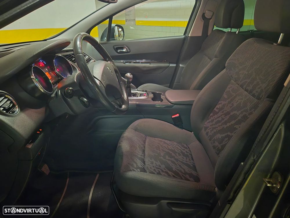 Peugeot 3008 1.6 HDi Active - 20