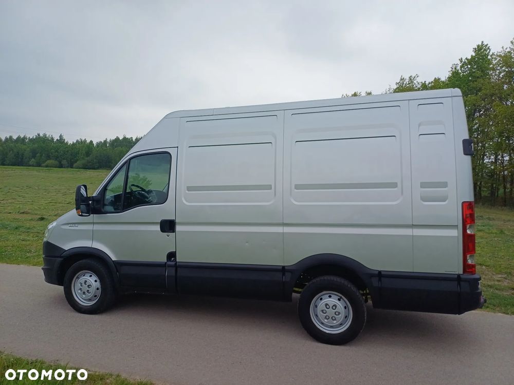 Iveco 35S13 - 17