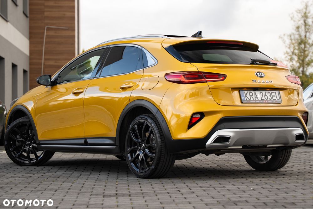 Kia XCeed 1.5 T-GDI OPF DCT7 PLATINUM - 16