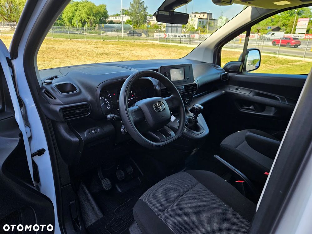 Toyota ProAce City LONG 1.5HDI 6 biegów - 6