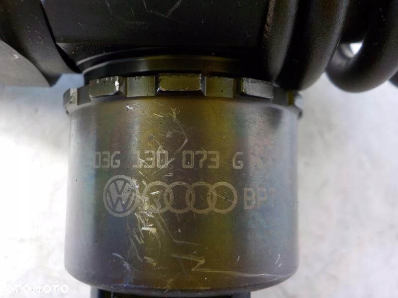 VOLKSWAGEN GOLF V POMPOWTRYSKIWACZ 03G130073G+ 2.0 TDI - 3