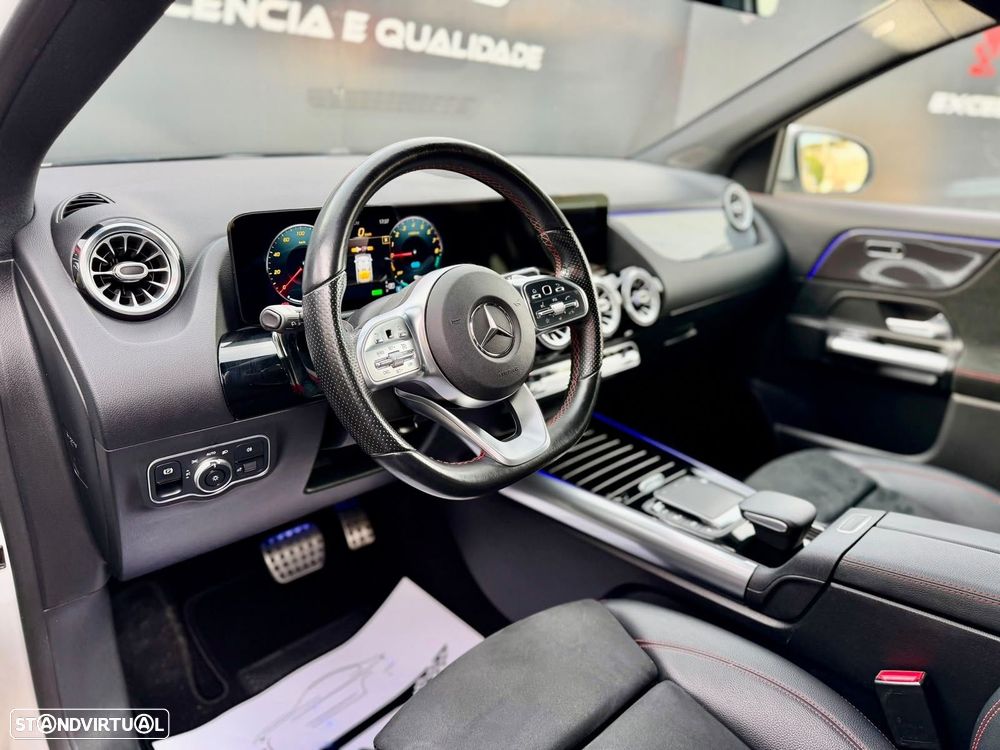 Mercedes-Benz GLA 250 e AMG Line - 14