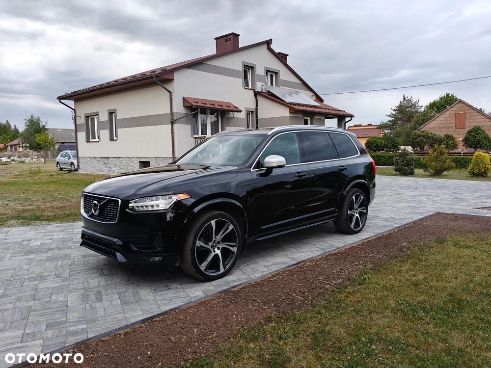 Volvo XC 90 - 1