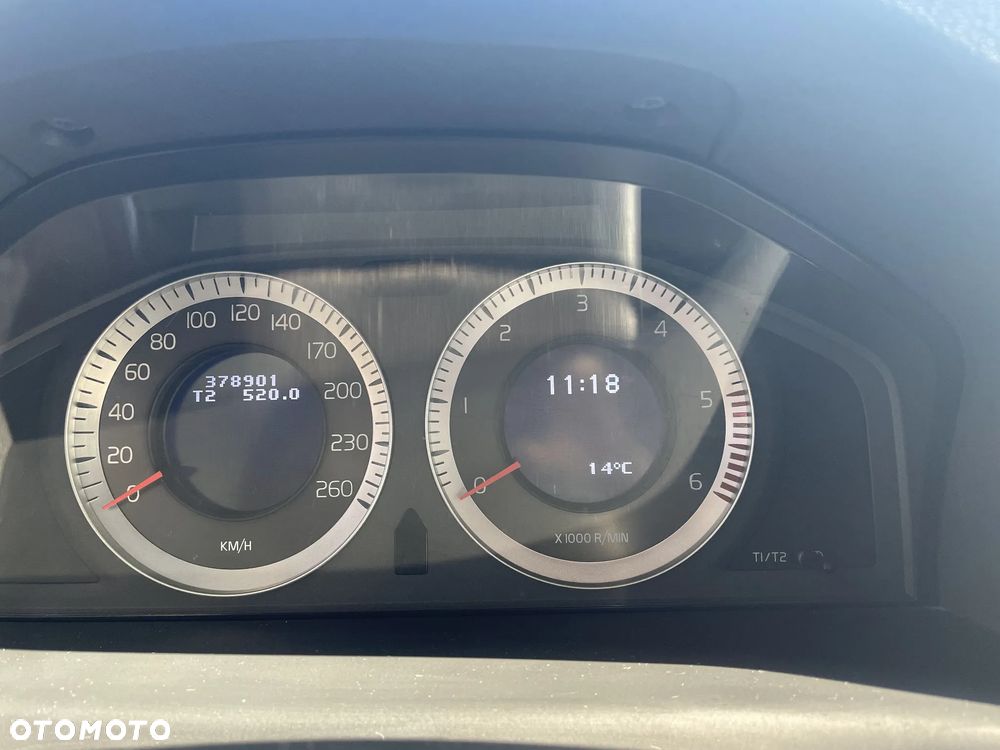 Volvo XC 70 - 11