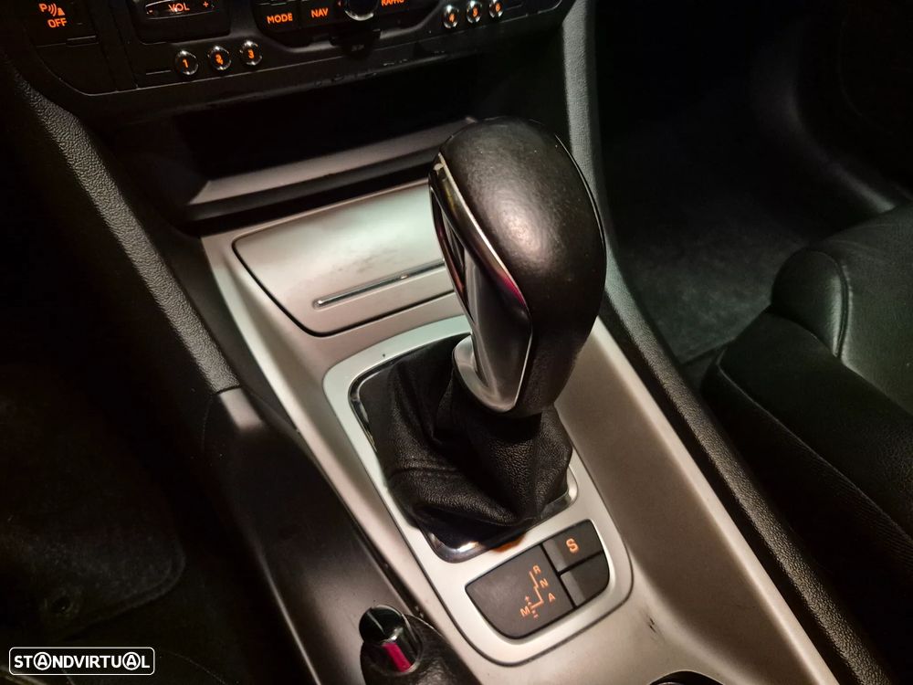 Citroën C5 Tourer 1.6 e-HDi Séduction Air.CMP6 - 19