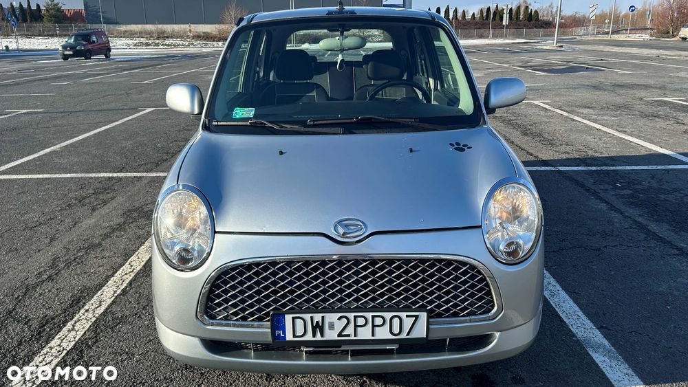 Daihatsu Trevis 1.0 - 5