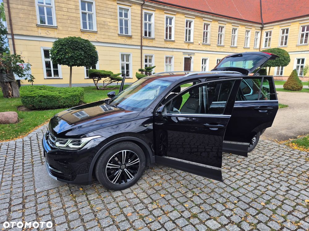 Volkswagen Tiguan 2.0 TDI SCR DSG Elegance - 15