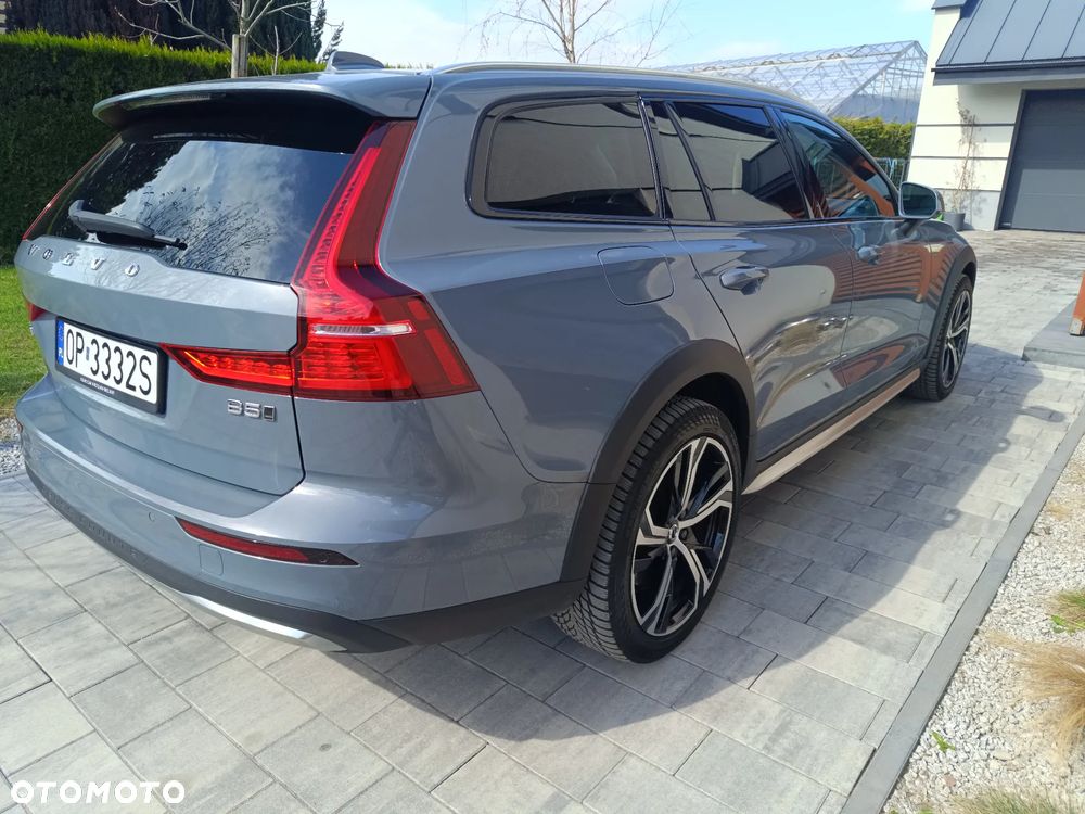 Volvo V60 Cross Country Plus B5 B AWD - 6