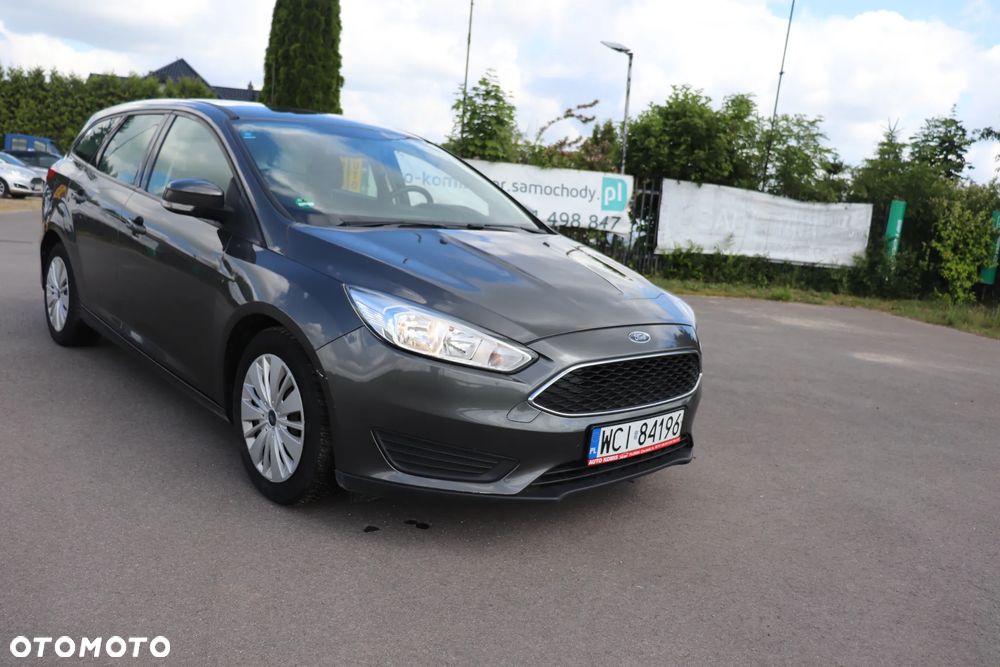 Ford Focus 1.0 EcoBoost 99g Trend - 14