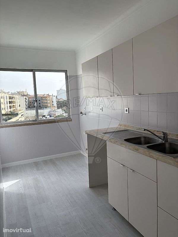 Apartamento T1 para arrendamento - Grande imagem: 3/7