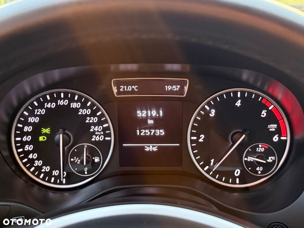 Mercedes-Benz Klasa A 180 CDI - 36