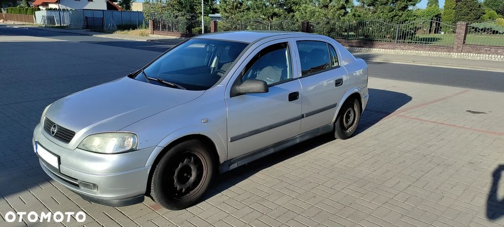 Opel Astra 1.4 Elegance - 1