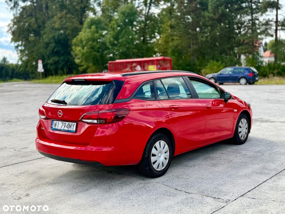Opel Astra 2019 photo 3