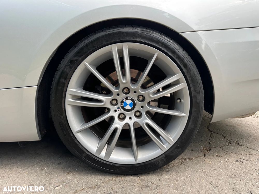 BMW Seria 3 325i - 16