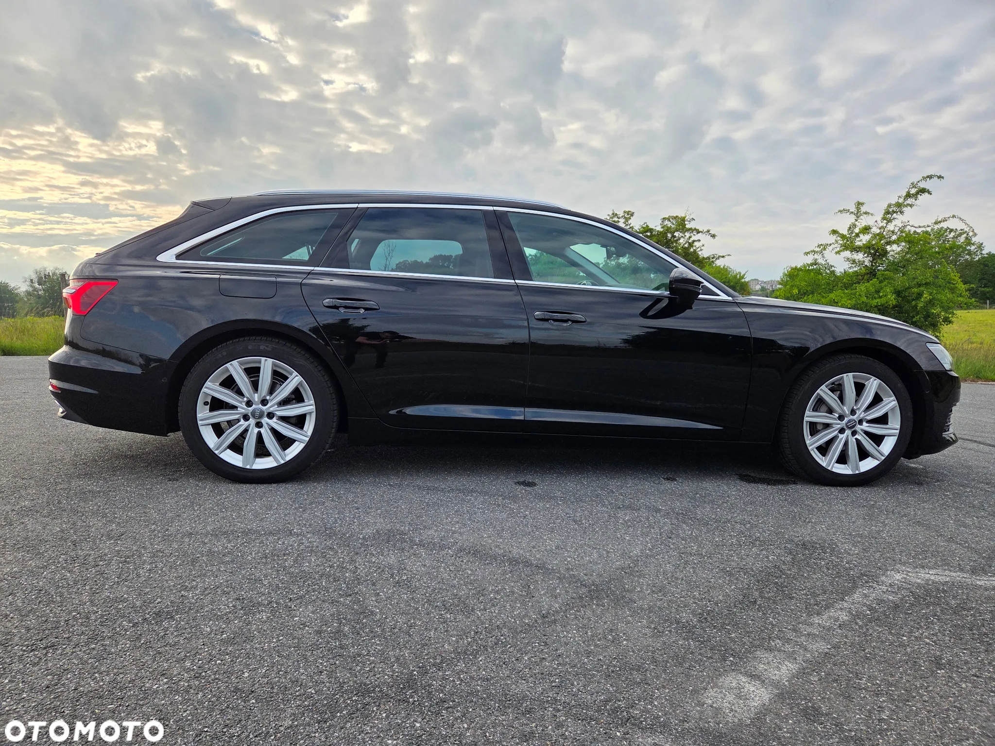 Audi A6 Avant 40 TDI quattro S tronic - 8