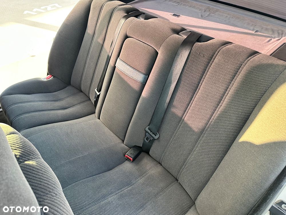 BMW Seria 5 520i - 21