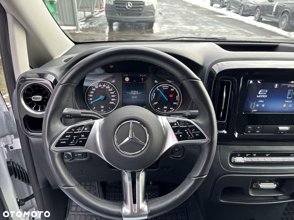 Mercedes-Benz eVito - 11