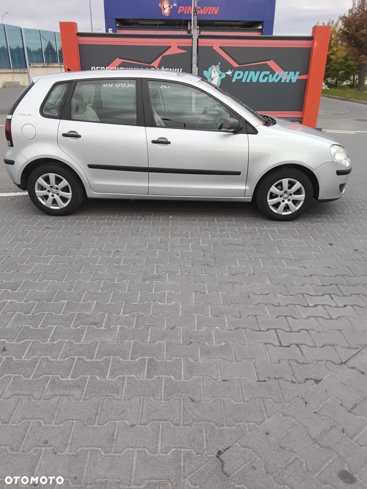 Volkswagen Polo - 1