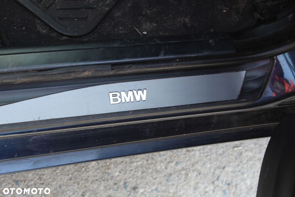 LISTWY NAKŁADKI PROGOWE WEWNĘTRZNE BMW SERIA 5 E60 - 3