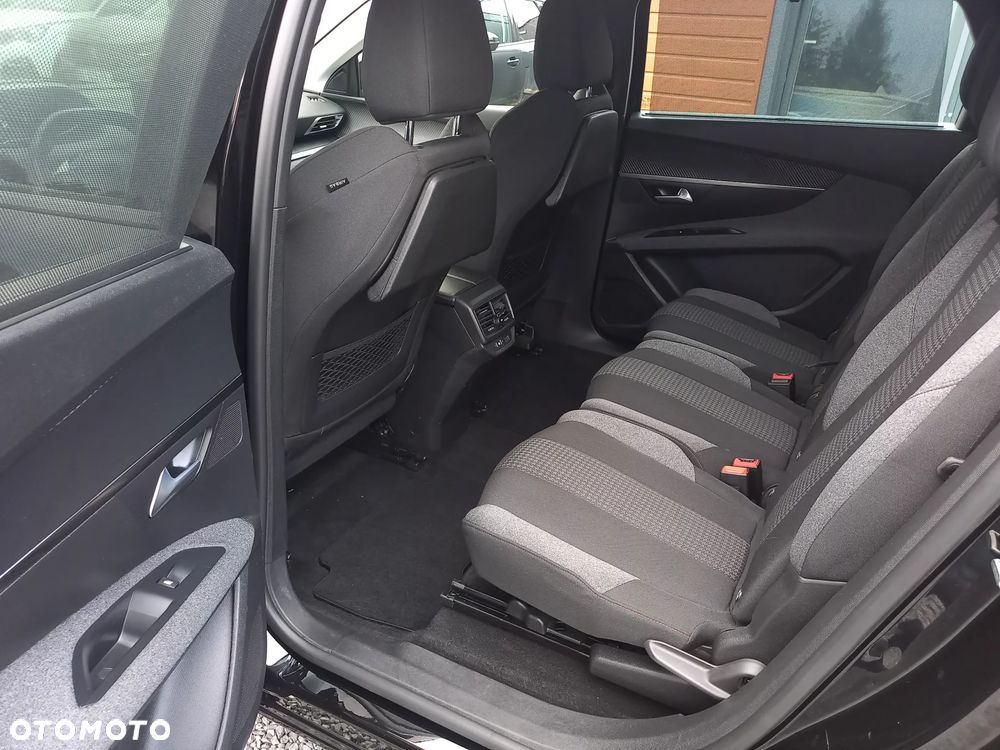 Peugeot 5008 BlueHDI 130 EAT8 Active Business-Paket - 19
