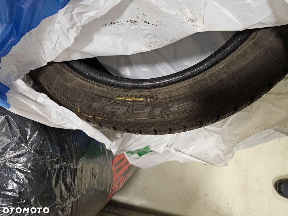 BMW X1 xDrive20i - 35